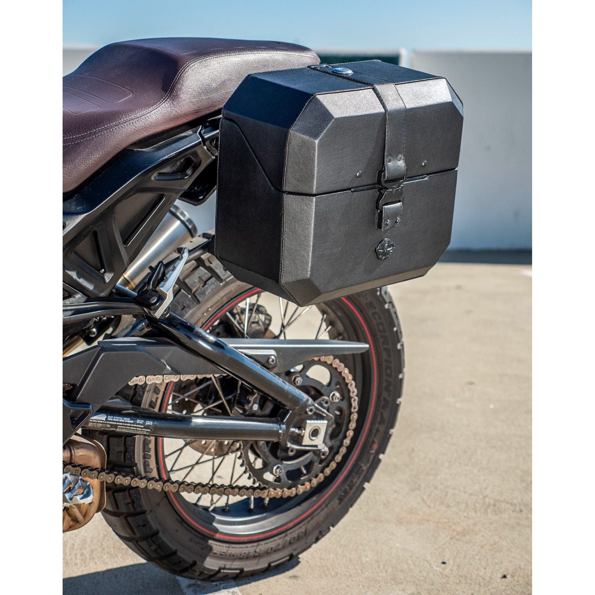 10L - Outlaw Quick-Mount Small Indian FTR 1200 Hard Solo Saddlebag (Left Only) by Viking Bags 31277 Saddlebag