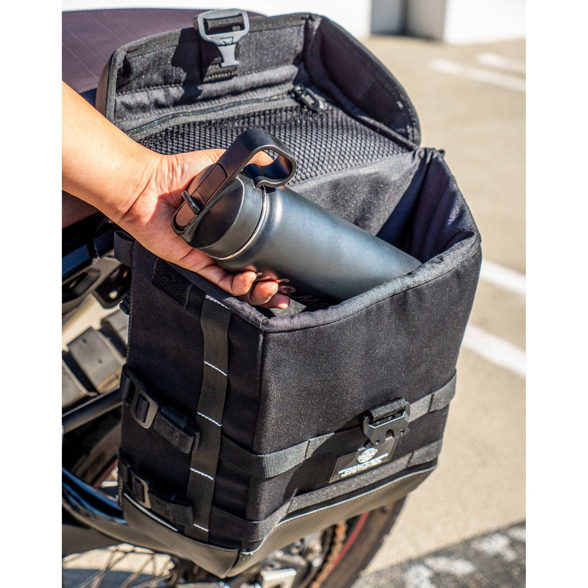 15L - Incognito Quick-Mount Medium Indian FTR 1200 Solo Saddlebag (Left Only) by Viking Bags 31276 Saddlebag