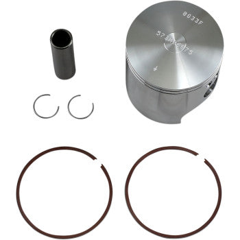 The Yamaha YFS200 Blaster Piston Kit 66.75 mm by Wiseco includes a high-silicon aluminum alloy piston, two rings, a pin, and two circlips, all displayed on a white background.
