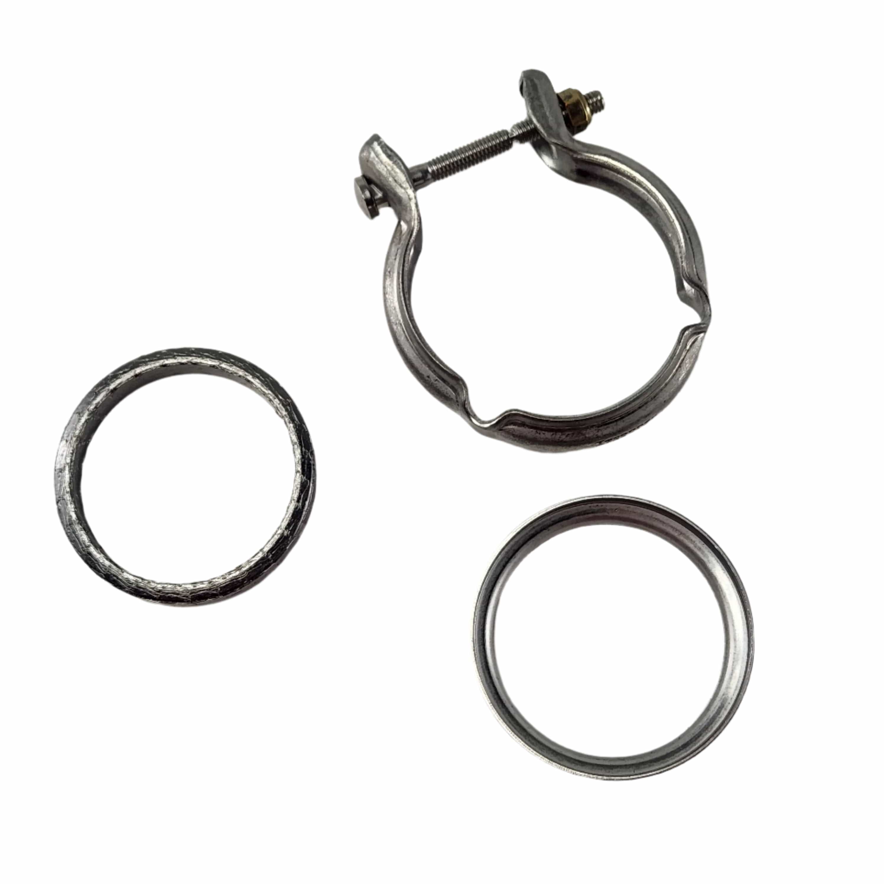 The Clamp-V Band by Polaris, featuring a screw at the top, is shown on a white background alongside two flat Polaris metal rings.