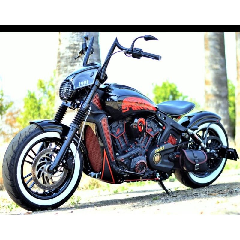 Indian Scout handlebars installed
