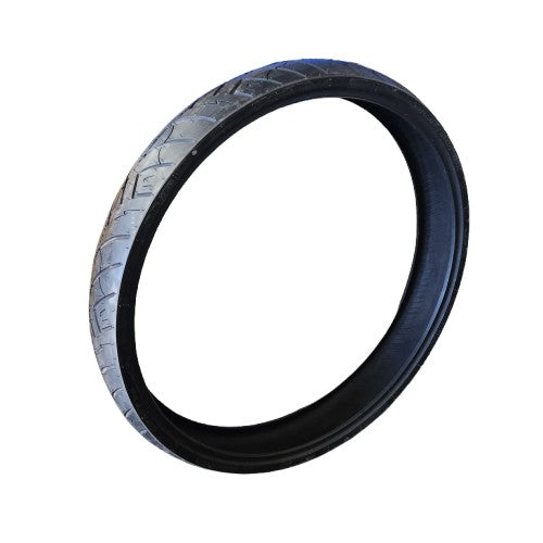 A Shinko Front Tire 777 Cruiser 140/40-30 57H BIAS TL with a directional tread pattern stands upright against a metal wire shelf with blue storage bins, while yellow containers and industrial flooring appear in the background.